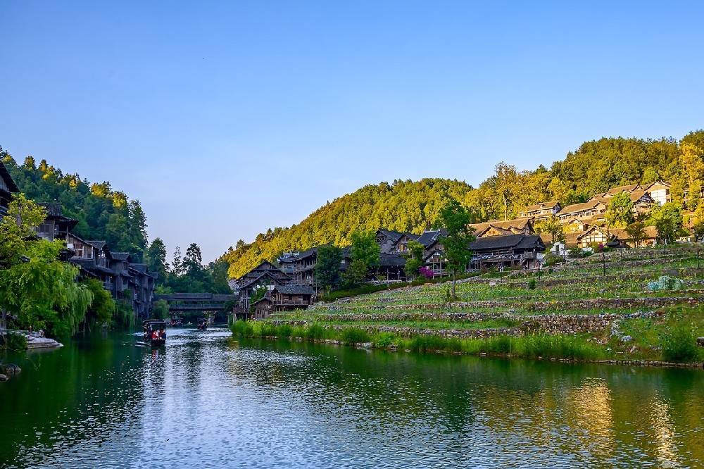 力争全年纳客9亿！山东冲击旅游消费年内突破万亿元大关